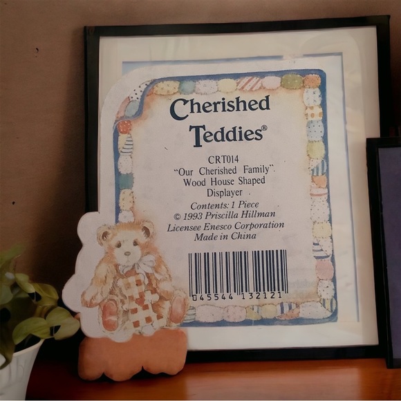 Cherished Teddies ~ Figurines Displayer - Picture 6 of 7